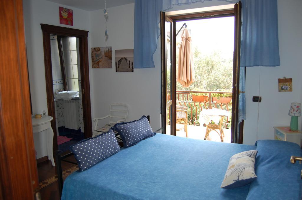 B&B Villa Francesca Soverato Marina Cameră foto