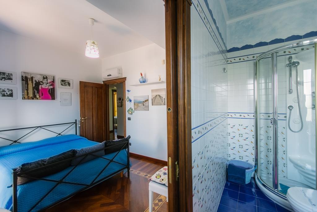 B&B Villa Francesca Soverato Marina Exterior foto
